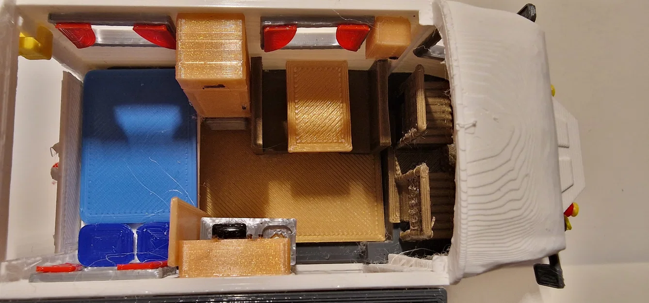 Mô hình xe cắm trại Citroen Type H 1952 in 3D tỉ lệ 1:34 - Image 8