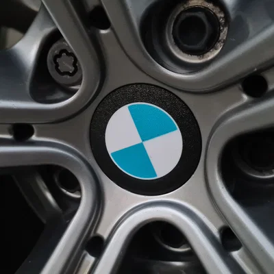 Nắp chụp tâm mâm 57mm (BMW + ...)