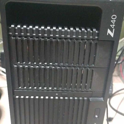 Nắp che khay 5.25 inch có lá gió cho HP Z440 (và tương tự)