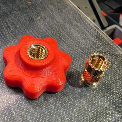 Núm vặn cho 1/4-20 Threaded Insert