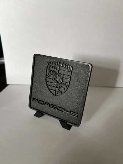 Bảng trang trí logo Porsche in 3D – Đa năng và phong cách - Image 1