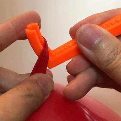 Ballon Knotter v2 – Dụng cụ buộc bóng bay (có tay cầm)