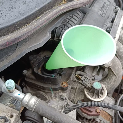 Phễu châm dầu cho Honda Fit/Jazz