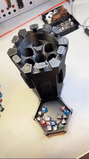 Dice Tower “Press to roll” – 3 kích cỡ - Image 2