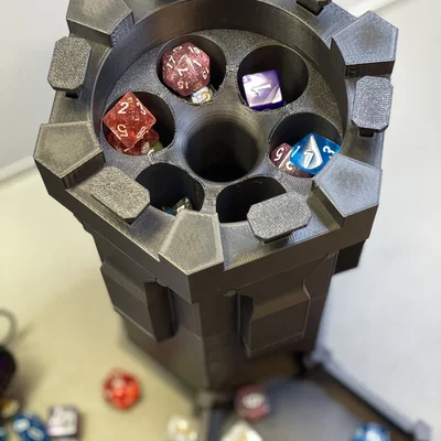 Dice Tower “Press to roll” – 3 kích cỡ