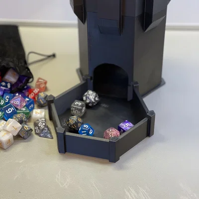 Dice Tower “Press to roll” – 3 kích cỡ