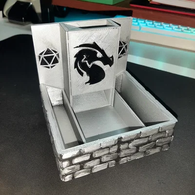 Tháp đổ xúc xắc (Dice Tower) thiết kế đầu rồng cực chất