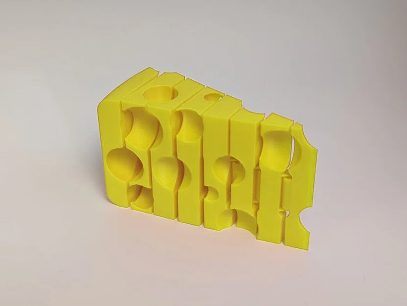 Phô Mai Thụy Sĩ Khớp Nối (Articulated Swiss Cheese) - Image 1