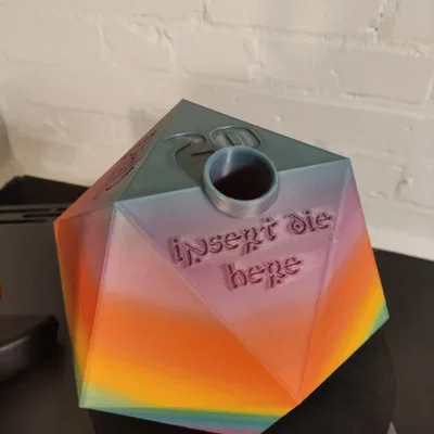 Tháp Xúc Xắc D20 (D20 Dice Tower)