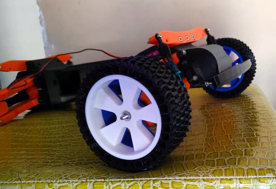 Lốp airless & mâm RC (hex 12mm) cho Tarmo5 (2 kích cỡ) - Image 1