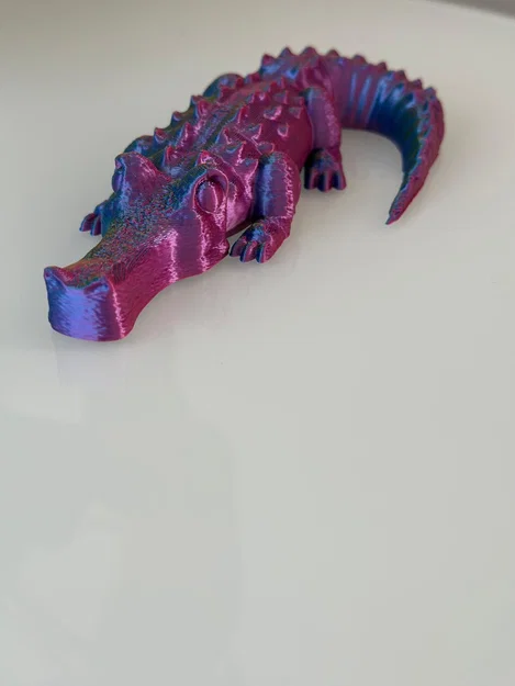 Mô hình cá sấu 3D trang trí độc đáo cho góc làm việc - Image 1
