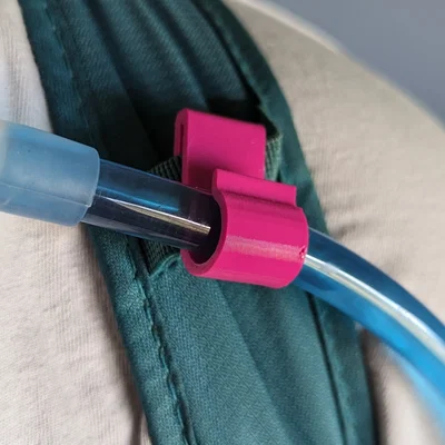 Kẹp ống nước/dây đai (hydration hose/webbing clip) parametric