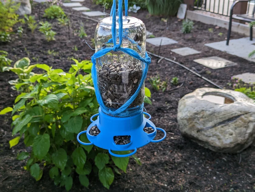 Nắp Máng Ăn Cho Chim Cho Hũ Mason (Mason Jar Bird Feeder Lid) - Image 3