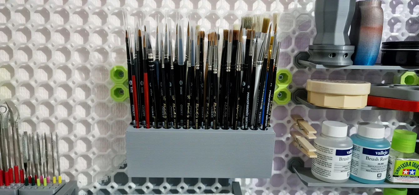 Khay Đựng Cọ Vẽ (Multiboard Brushes Holder) 58 Ngăn Tiện Lợi - Image 1
