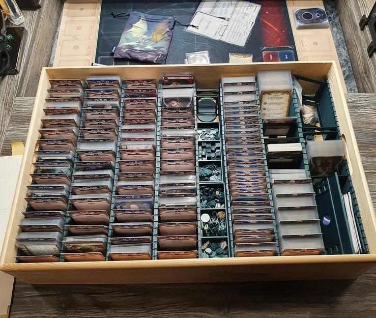 Giải pháp lưu trữ Arkham Horror Card Game Storage - Image 1