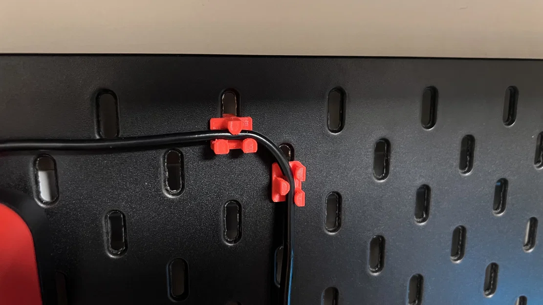 Bộ kẹp quản lý dây cáp cho bảng treo tường IKEA Skadis - Image 1