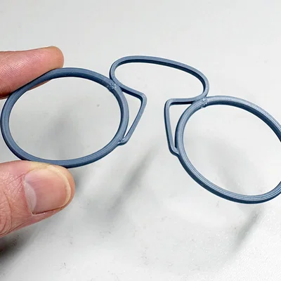 Kính kẹp mũi kiểu Pince-nez (Pinch Nose Clip on Glasses)