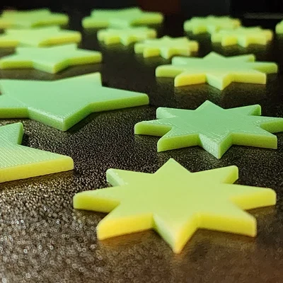 Ngôi sao phát sáng trong bóng tối (4 hình dạng)