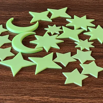 Ngôi sao phát sáng trong bóng tối (4 hình dạng)