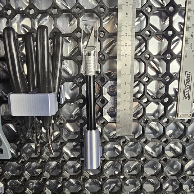 Giá đỡ Multiboard cho bút/Sharpie/dao hobby (Pen-Sharpie-Hobby Knife Holder) - Image 9