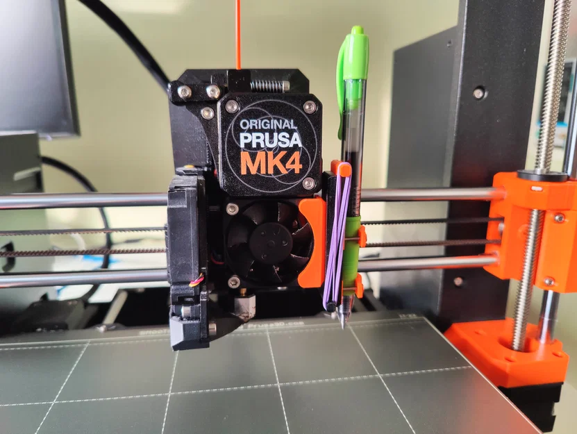 Ngàm gắn bút vẽ (pen plotter) cho Prusa MK4 - Image 1
