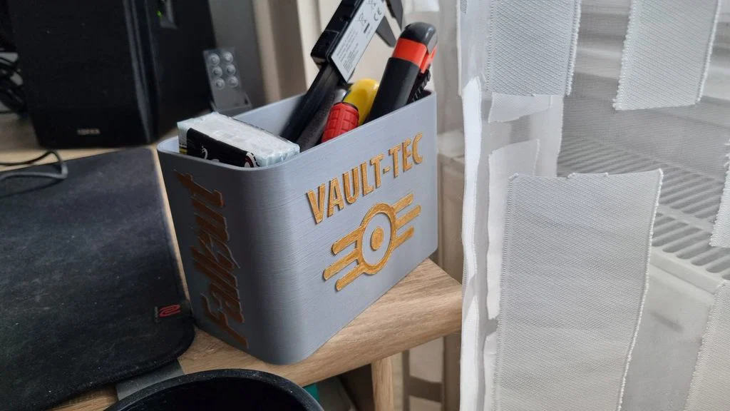 Fallout bucket – Hộp organizer nhỏ để bàn - Image 3