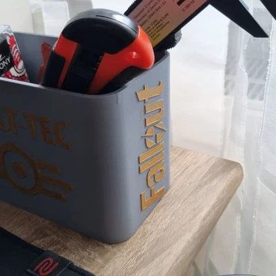 Fallout bucket – Hộp organizer nhỏ để bàn