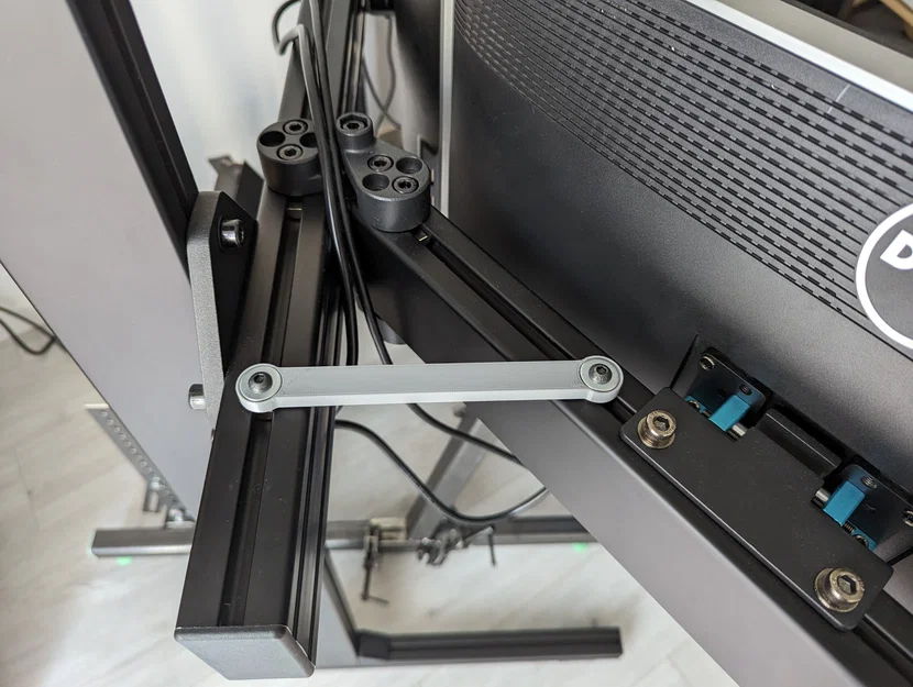 Thanh giằng bên cho giá 3 màn hình Sim Racing (triple monitors stand side brace) - Image 1