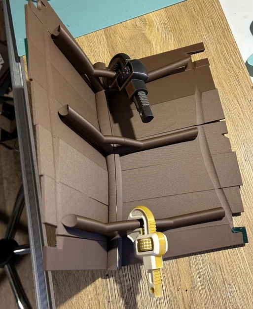 Mô hình nhà cho chim và khay đựng thức ăn cho sóc in 3D - Image 7