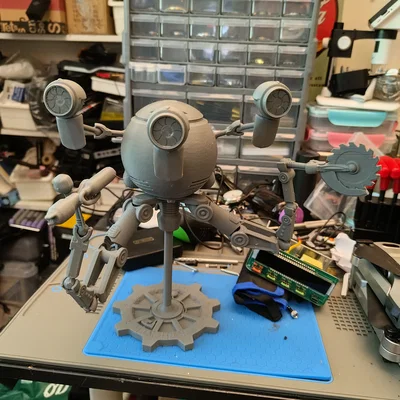 Mô hình 3D Robot Mr. Handy từ Fallout 4 (Bản cải tiến lắp ráp)