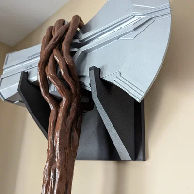 Giá treo tường Stormbreaker