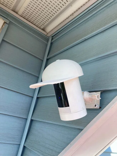 Tấm Che Ring Stickup Camera Kiểu Nón Lưỡi Trai (Baseball Cap Style) - Image 1