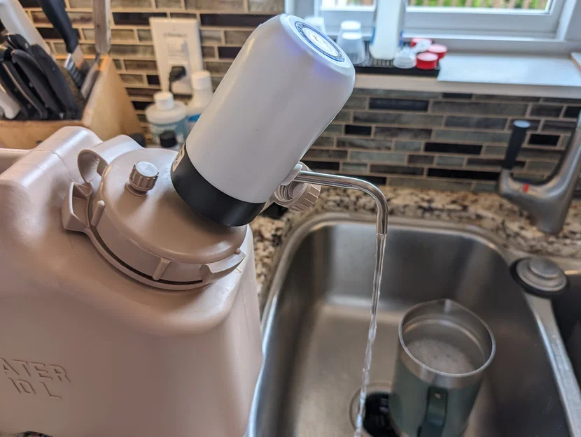 Adapter 3D gắn máy bơm cho bình nước Scepter - Phụ kiện cắm trại tiện ích - Image 3