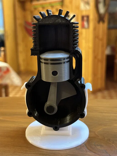 Động cơ đốt trong 2 thì (2 stroke internal combustion engine) - Image 1