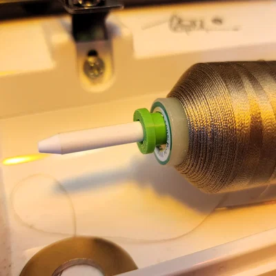 The Spool Cap (Nắp chụp cuộn chỉ) – file in 3D cho máy thêu Brother