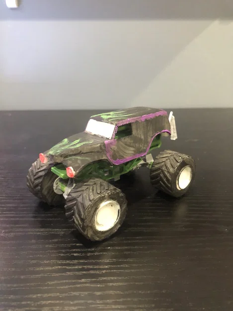 Monster Truck Grave Digger – Mẫu xe monster truck in 3D (bánh quay được) - Image 1