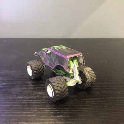 Monster Truck Grave Digger – Mẫu xe monster truck in 3D (bánh quay được)