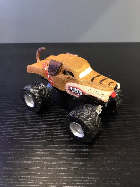 Monster Truck Monster Mutt (in 3D full, bánh xe quay được) - Image 1