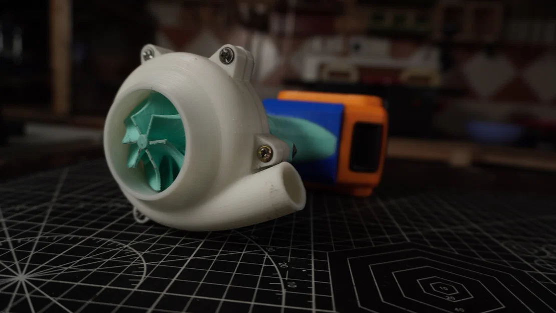 Tự làm máy thổi khí cầm tay chạy bằng pin (Turbo Blower DIY) - Image 1