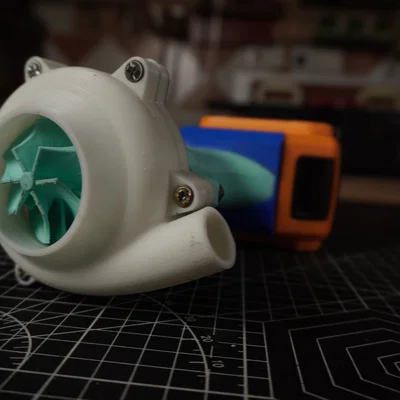 Tự làm máy thổi khí cầm tay chạy bằng pin (Turbo Blower DIY)