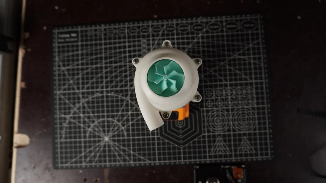 Tự làm máy thổi khí cầm tay chạy bằng pin (Turbo Blower DIY) - Image 2