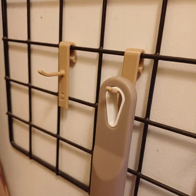 Móc treo Grid wall Hook 4x4cm - Giải pháp sắp xếp đồ dùng 3D