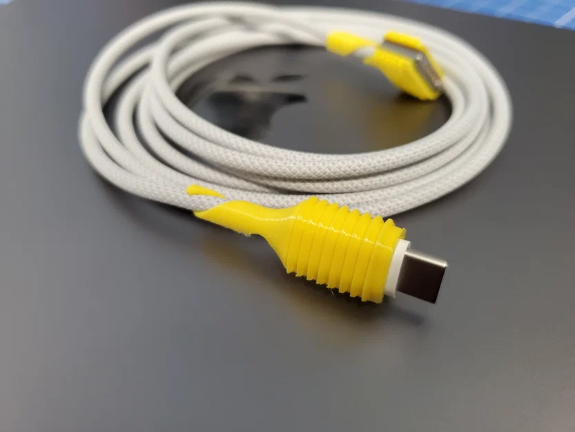 Bảo vệ cáp Apple MagSafe 3 cho MacBook Air M2 2022 (Strain Relief) - Image 5
