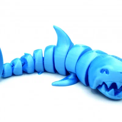 Mô hình cá mập khớp nối (Articulated Shark) phong cách Lowpoly