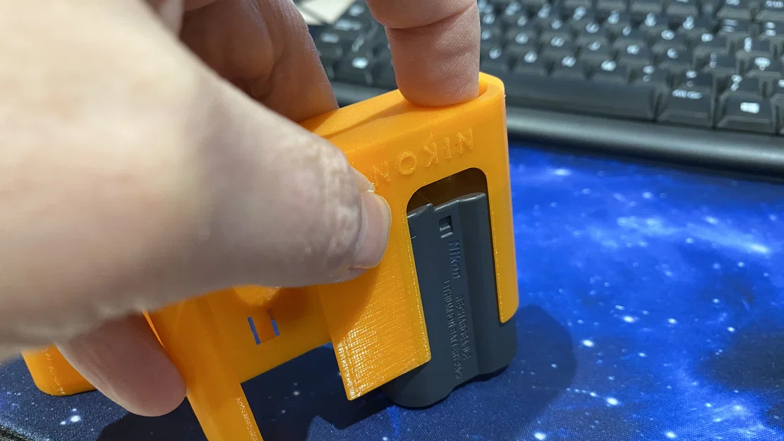 Hộp bảo vệ pin máy ảnh Nikon EN-EL15 in 3D tiện lợi - Image 11