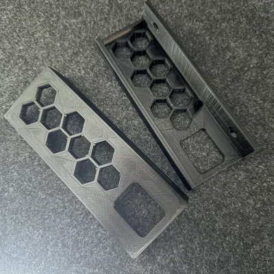 Bracket gắn Presonus Studio 1810C (Mounting Bracket)