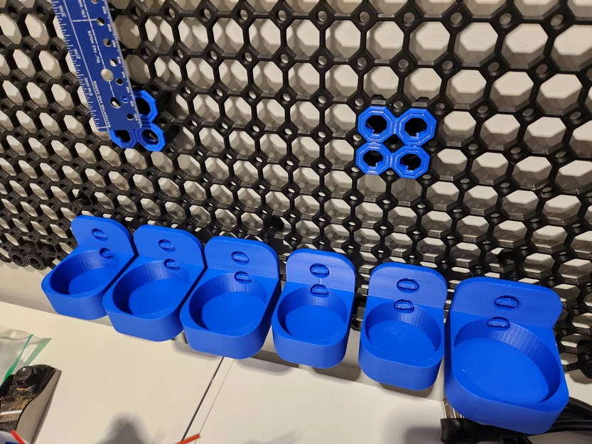 Giá đỡ chai Multiboard – nhiều kích cỡ khác nhau - Image 1