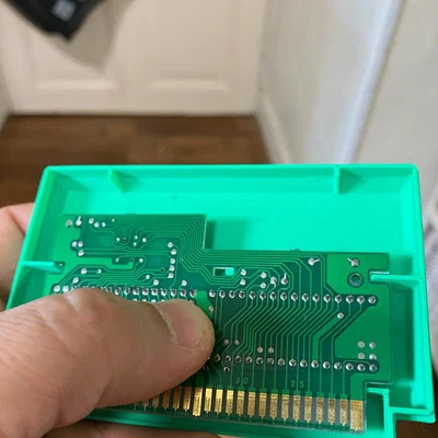 Vỏ cartridge Nintendo Famicom (3D printable cartridge shell)