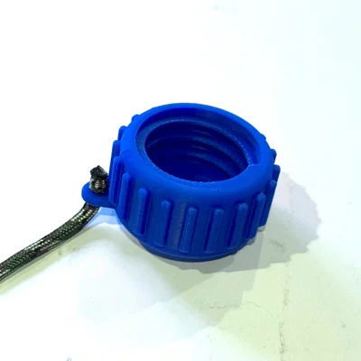 Nắp bụi bình propane US kèm tai móc dây paracord