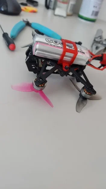 Ngàm giữ pin 2S cho drone HGLRC Draknight - Cố định pin an toàn - Image 2